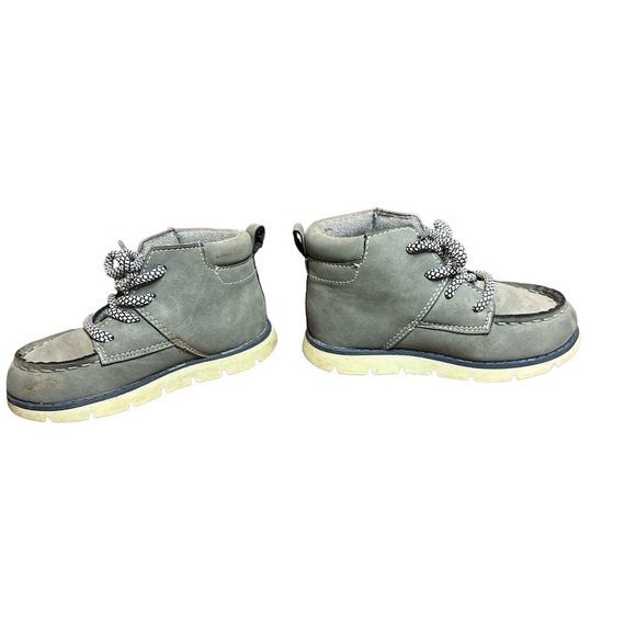 OshKosh children’s‎ boots. Gray size 8. Very good condition - Picture 3 of 5
